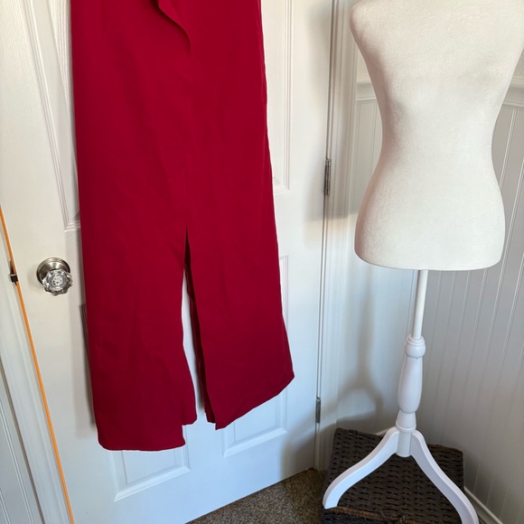 NWT Red One-Shoulder Jumpsuit with Extra Fabric Overlay on Legs size 6 - Picture 9 of 12
